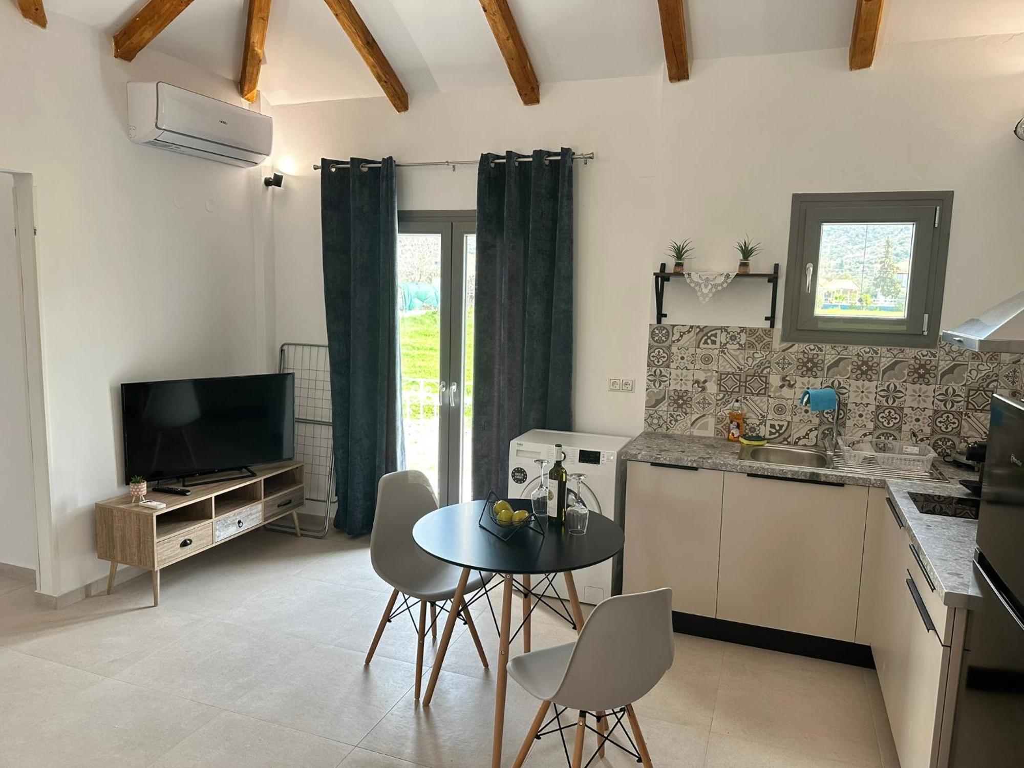 Ktimavita Apartment 1 帕特雷 外观 照片